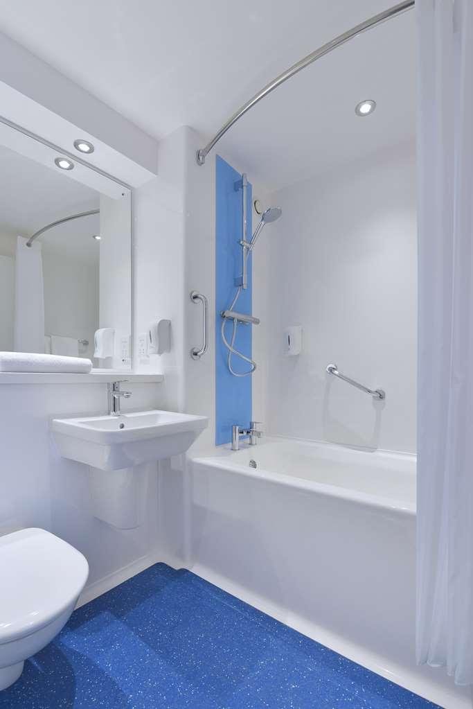 Travelodge London Wimbledon Morden Morden  Pokoj fotografie